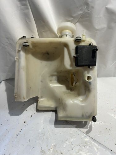 2005 mercury  2 stroke optimax outboard oil tank  879844t08