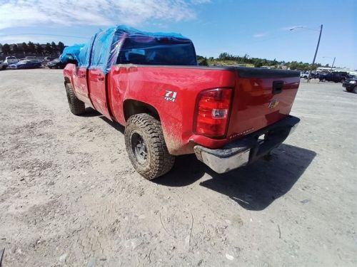 Engine fuse box from 2011 chevrolet silverado 1500 5.3l 10882243