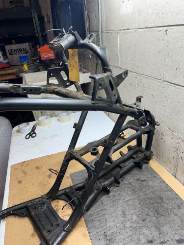 03 yamahar raptor 660 frame