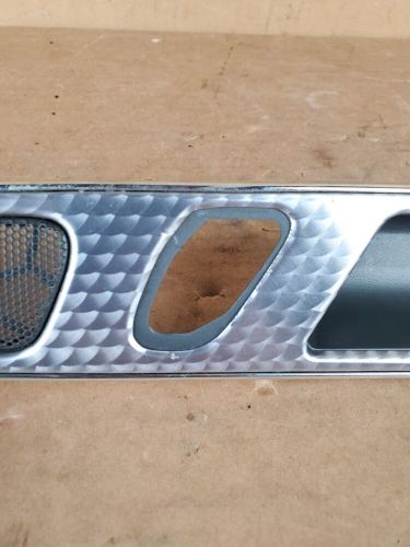 1997-2004 mercedes slk230 slk320 front driver side interior door handle trim