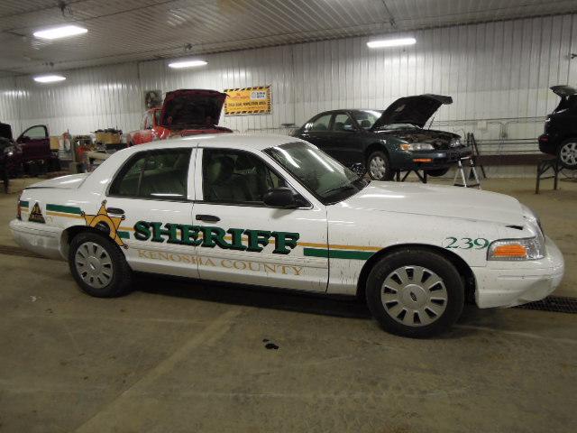 2011 ford crown victoria 19771 miles rear or back door right