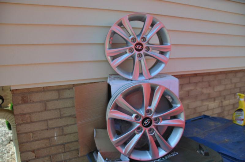 16"  wheels hyundai sonata (set of 2)