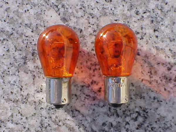 Dual filament 1157 amber bulbs for clear-lense signals