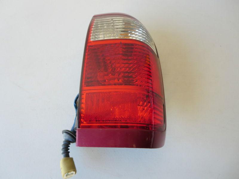 01-03 infiniti qx4 tail light passenger side right rh lamp taillight  oem