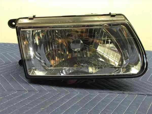 2000 isuzu rodeo headlamp rh oem lkq