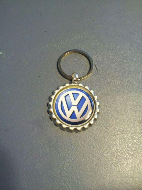 Volkswagon bottlecap keychain !!!