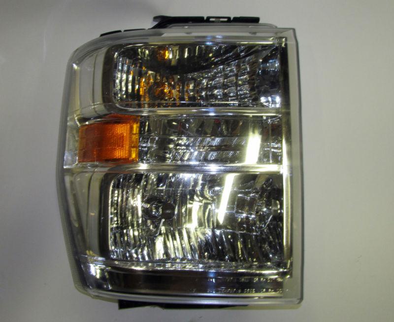 08 09 2010 ford e150 oem right headlight nice!