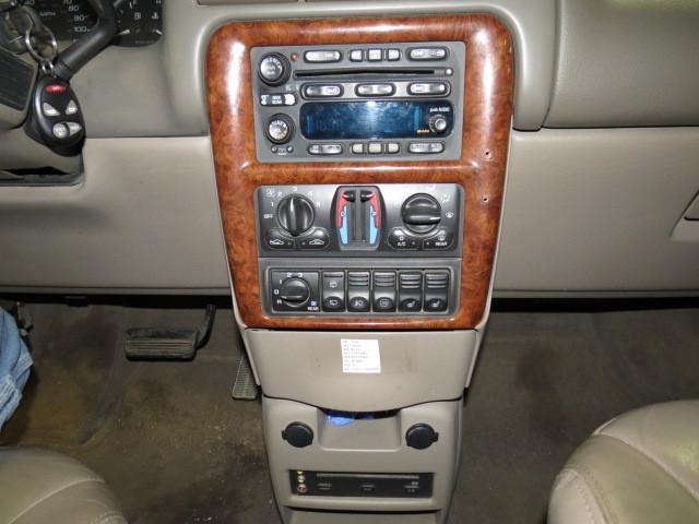 2002 oldsmobile silhouette radio trim dash bezel 2535938