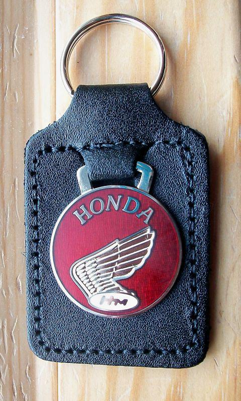 Honda key ring / fob red made in england - real leather - excellent quality