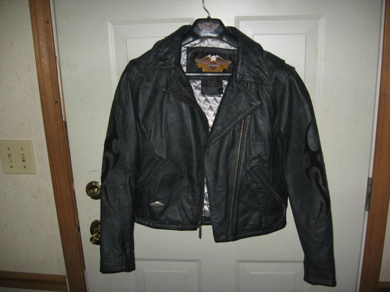 Womens harley davidson leather riding jacket, waist length - size small - nice!!