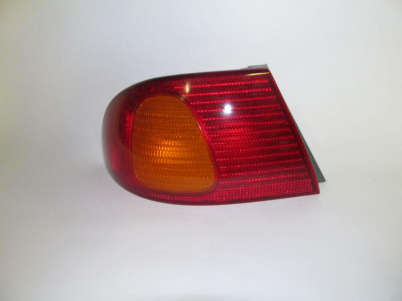 98 99 00 01 02 toyota corolla oem left tail light nice!