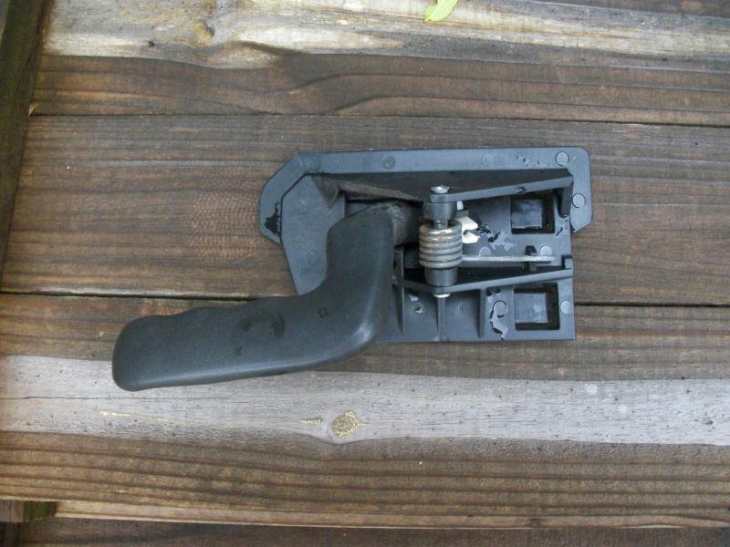 1999 gmc 1500 series interior door handle drivers side