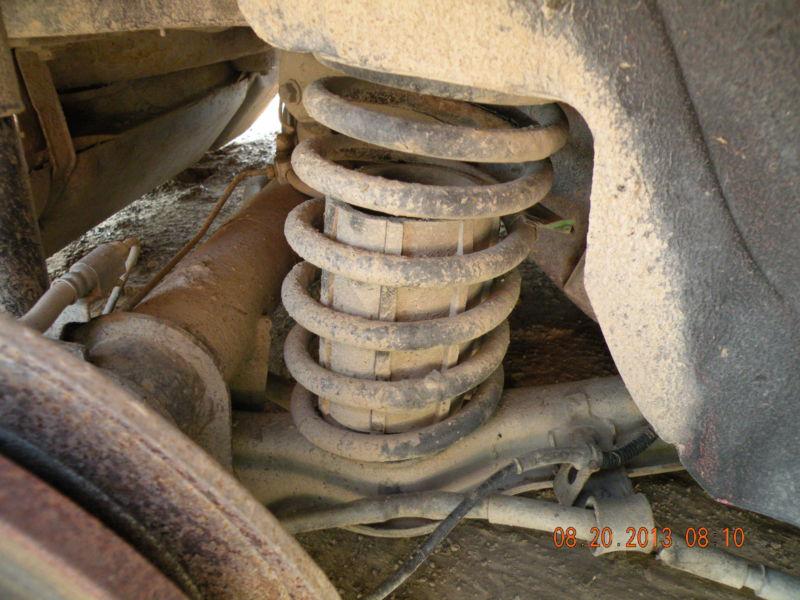 1994  ford mustang right rear coil spring 6 cylinder 195332