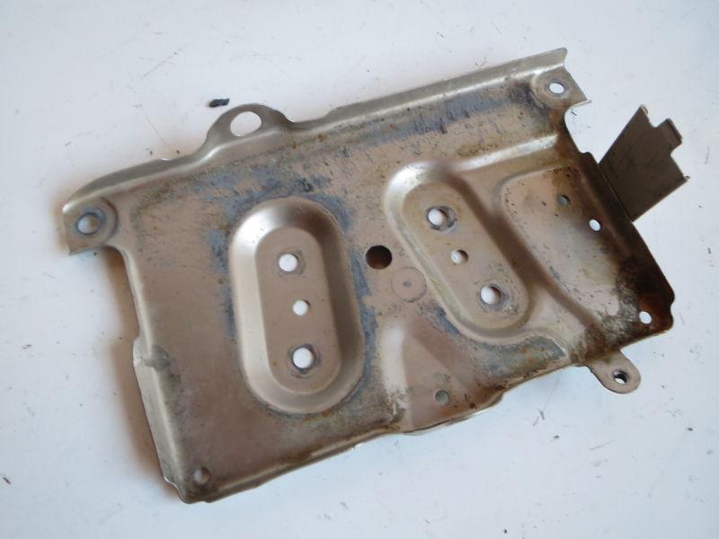 99 01 acura tl 3.2 battery holding mounting bracket b28