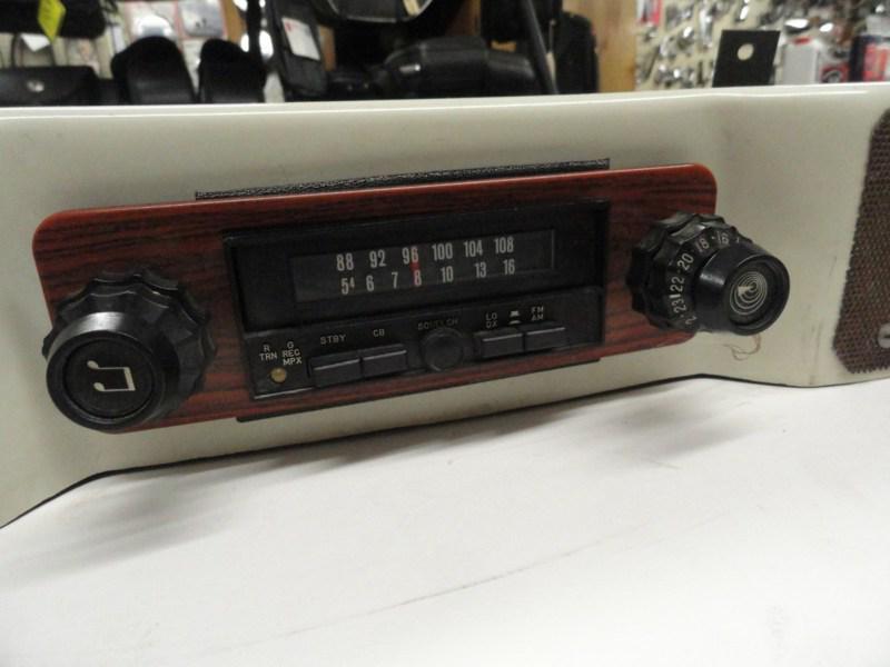 Fl-flh "good used" radio caddie