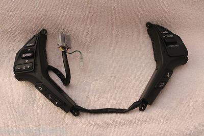 8-12 infiniti g35 g37 steering wheel cruise control phone radio trac switch oem