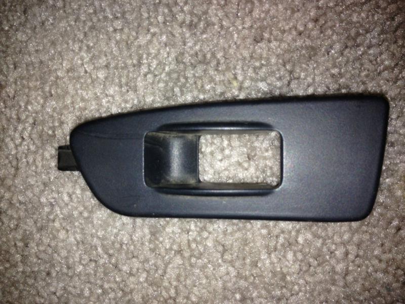 2002 subaru impreza wrx left rear window switch trim panel