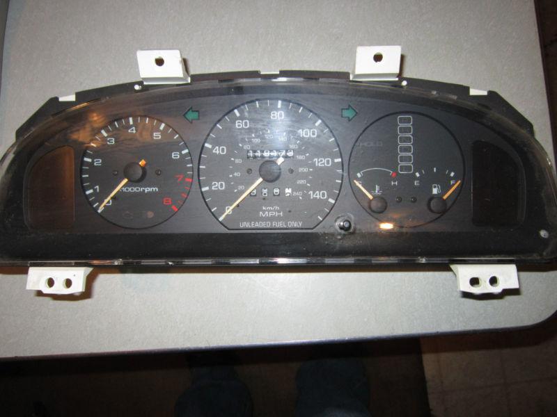 93 94 mazda 626 mx6 4 cyl mt instrument cluster panel gauges speedometer 