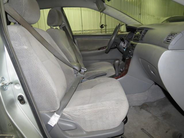 2003 toyota corolla front passenger seat belt & retractor only gray