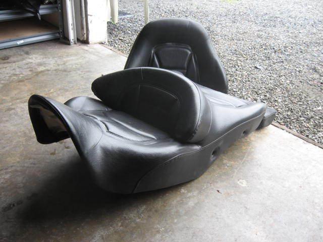 Buy Honda Goldwing GL1800 stock seat good condition 2001-2005 GL 1800 ...