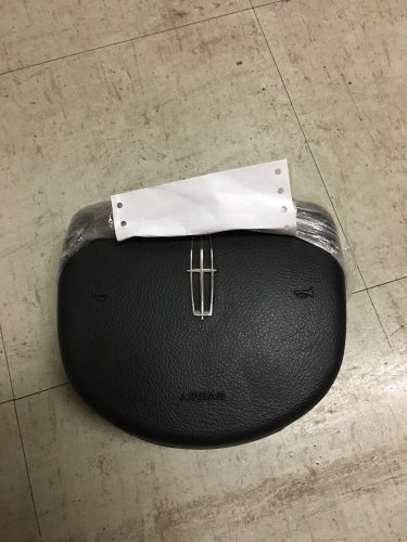 2007-2011 lincoln town car drivers left wheel air bag