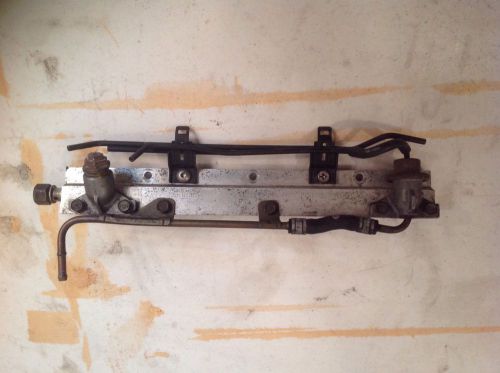 Honda accord 94-97 fuel rail 2.2 vtec