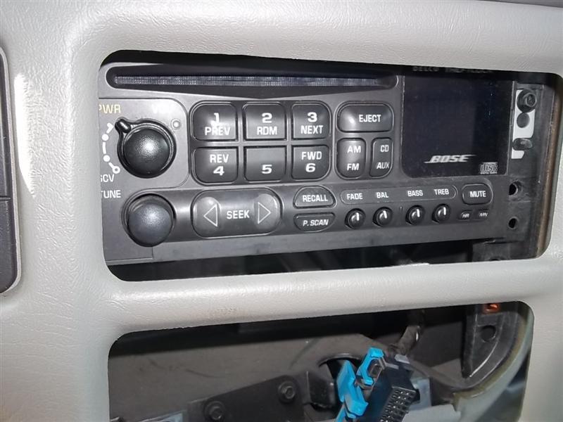 Radio/stereo for 98 99 00 01 02 s10 blazer ~