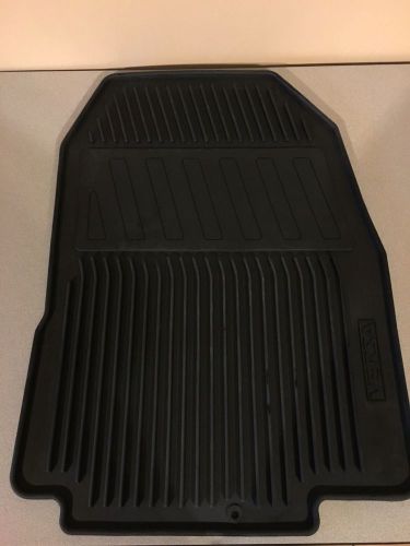 Nissan versa hatchback oem all weather front passenger floor mat 2007-2012