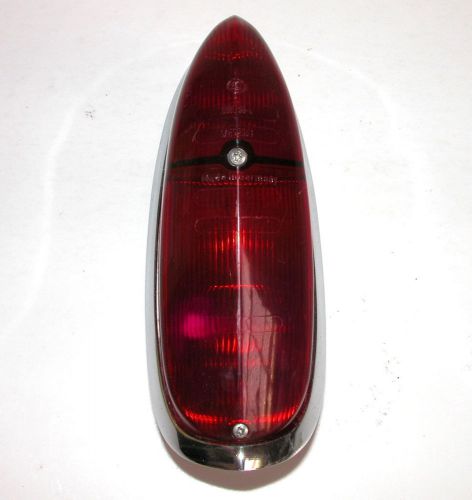 Volkswagen type iii tail light assembly fastback squareback  oem hella