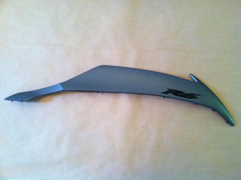 13 2013 yamaha yzf r6 right mid fairing plastic grey