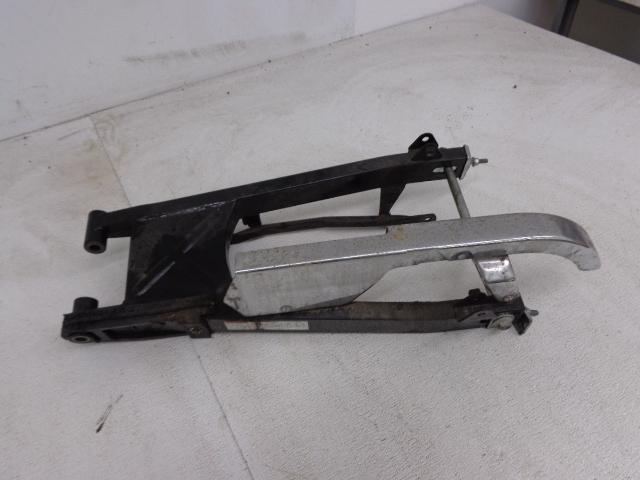 2001 suzuki gz250 gz 250 marauder swingarm swing arm