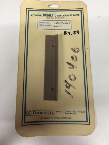 Dometic refrigerator handle