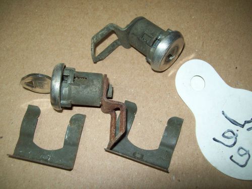 1966 oldsmobile cutlass r&amp;l outside door locks w key