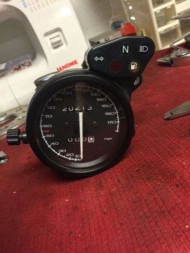 Ducati  748 916 996 998 ss st  speedometer speedo