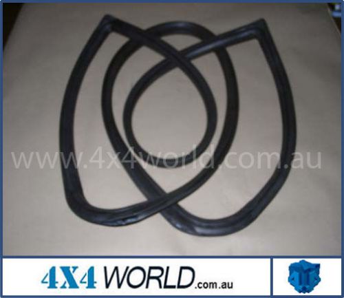 Toyota hilux yn65 yn60 yn63 yn67 windscreen rubber 83-88