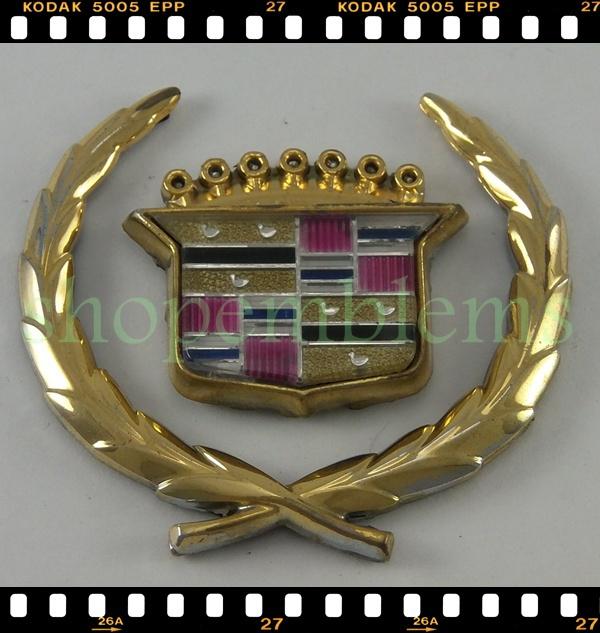 Cadillac deville fleetwood gold roof pillar  gold 93-99 emblem badge 94 95 96 97