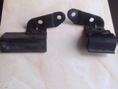 1996-98 chevy tracker rear window bar hold down brackets