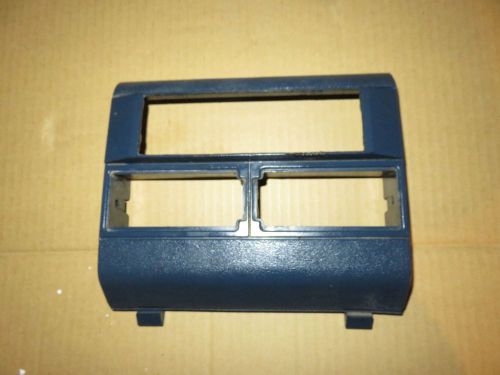 88 89 90 91 92 93 94chevy gmc silverado suburban equilizer radio bezel trim blue