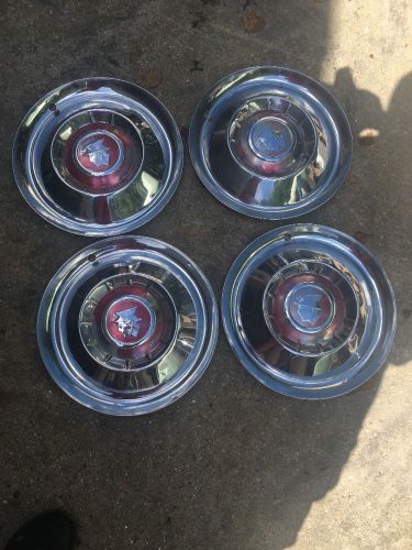Vintage pontiac chiefton hubcap set
