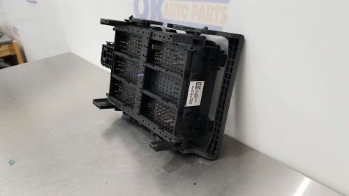 20 cadillac escalade esv engine fuse box 6.2l l86 84114437