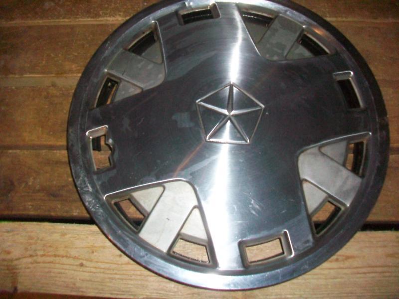 * 14 inch factory hubcap - dodge / plymouth / chrysler - 1982-1995