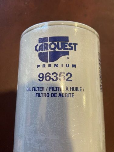 Nos carquest engine oil filter 96352