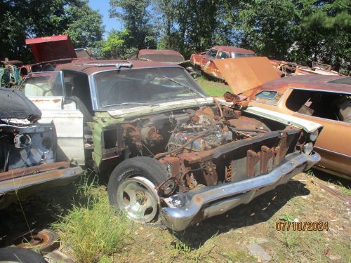 67 ltd left driver front fender lower wide wheel well lip trim molding ford.