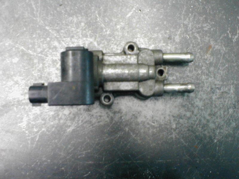 2003-2004 toyota corolla & matrix idle control valve iacv valve