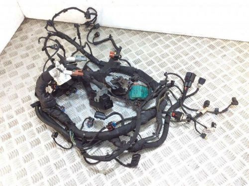 Opel insignia b sports tourer z18 engine harness 39110282 2.00 diesel 22241855-