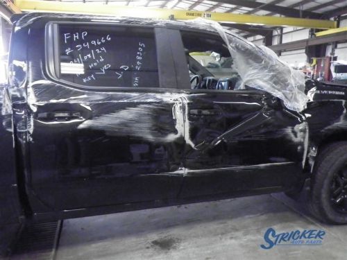 2024 silverado 1500 upper air shutter 1515213