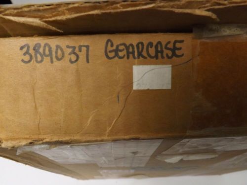 Brp omc johnson evinrude outboard lower unit gearcase 389037 nos