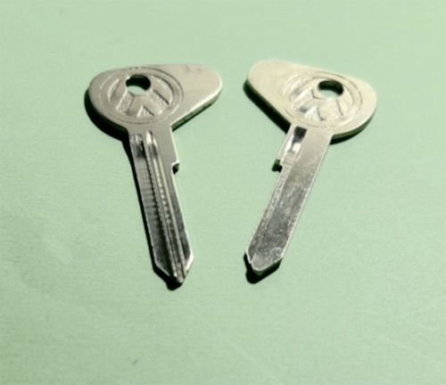 Pair vintage uncut key blank for v/w bus microbus van vw67s v25 vol 1966-1971