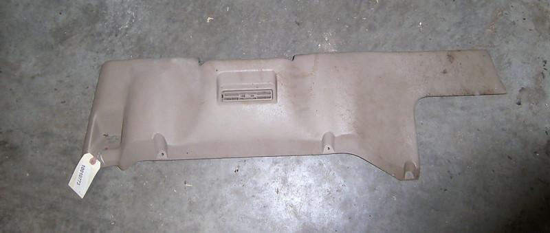 Tan lower dash/column trim - 95-99 chevy/gmc truck tahoe suburban