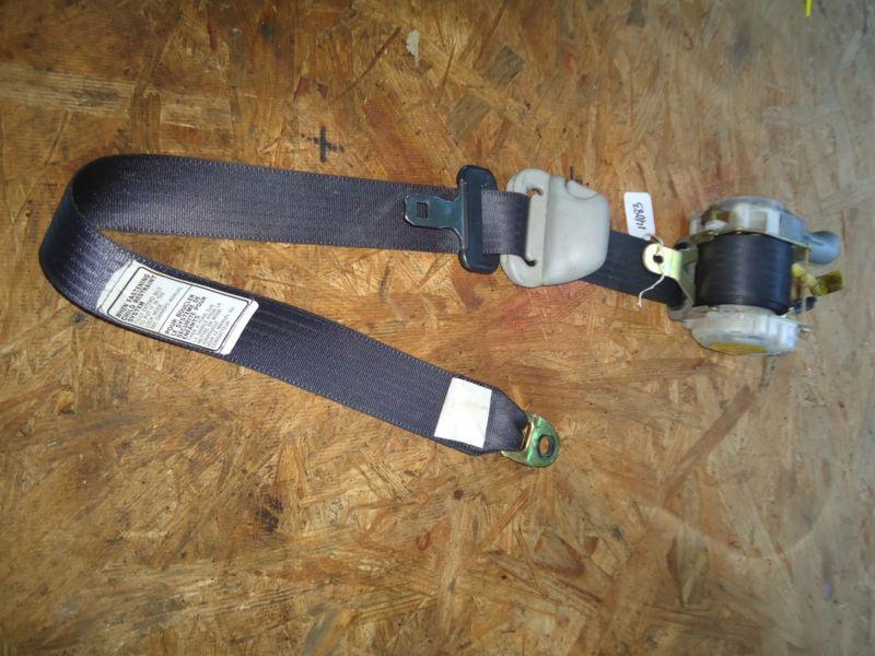 Passenger right side seat belt assembly toyota corolla & other 2000-05 14083